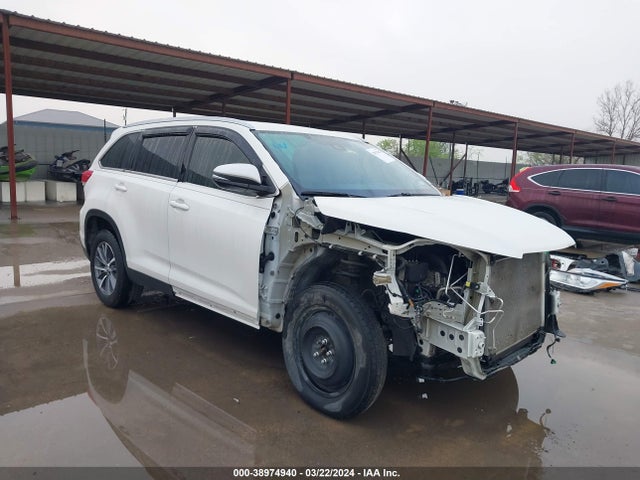 Toyota Highlander Xle 2019 5TDKZRFH4KS558451 Image 19