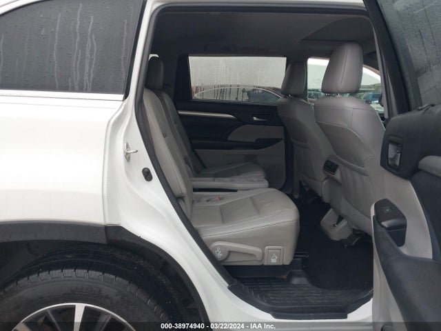 Toyota Highlander Xle 2019 5TDKZRFH4KS558451 Image 8