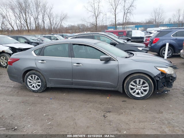 Nissan Altima 2.5 S 2018 1N4AL3AP2JC284777 Image 14