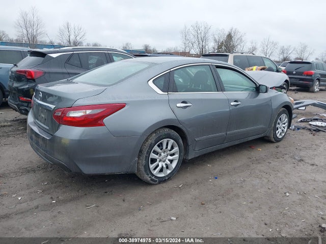 Nissan Altima 2.5 S 2018 1N4AL3AP2JC284777 Image 4