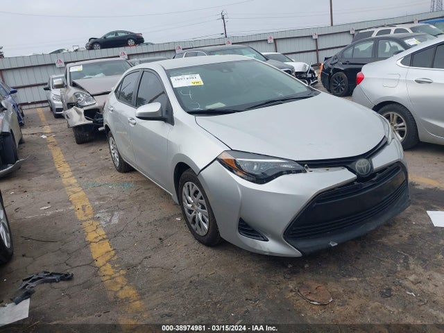 Toyota COROLLA LE 2019 5YFBURHE0KP873242 Image 1