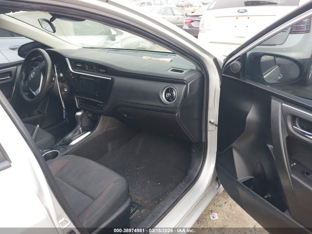 Toyota COROLLA LE 2019 5YFBURHE0KP873242 Image 5