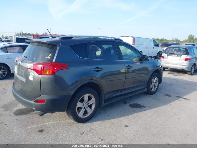 Toyota Rav4 Xle 2014 JTMWFREV9EJ015292 Image 4