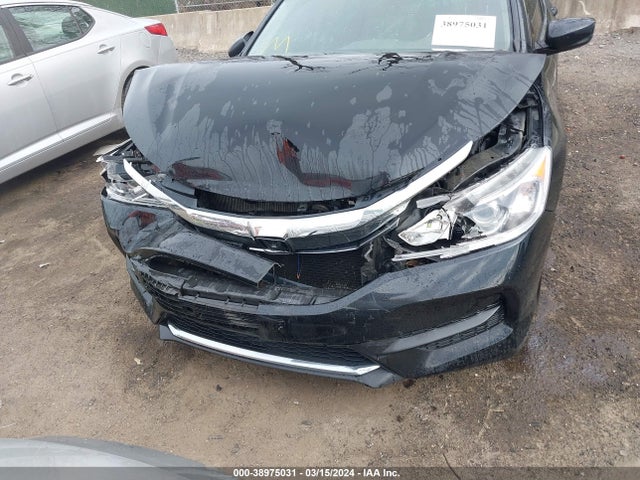 Honda ACCORD LX 2017 1HGCR2F30HA285841 Image 6