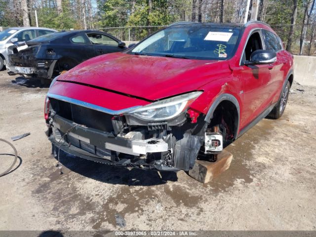 SJKCH5CR8HA025146 Infiniti Qx30 Premium