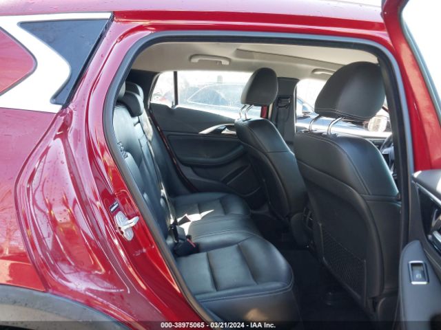 SJKCH5CR8HA025146 Infiniti Qx30 Premium