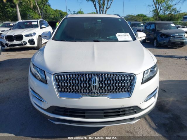 5LMCJ3C95KUL44451 Lincoln Mkc Reserve