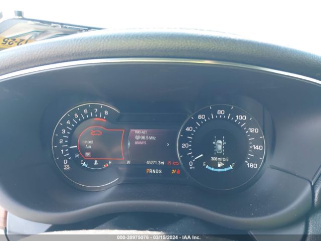 5LMCJ3C95KUL44451 Lincoln Mkc Reserve
