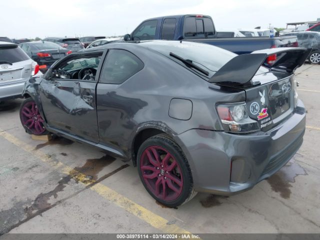 JTKJF5C73GJ022371 Scion TC