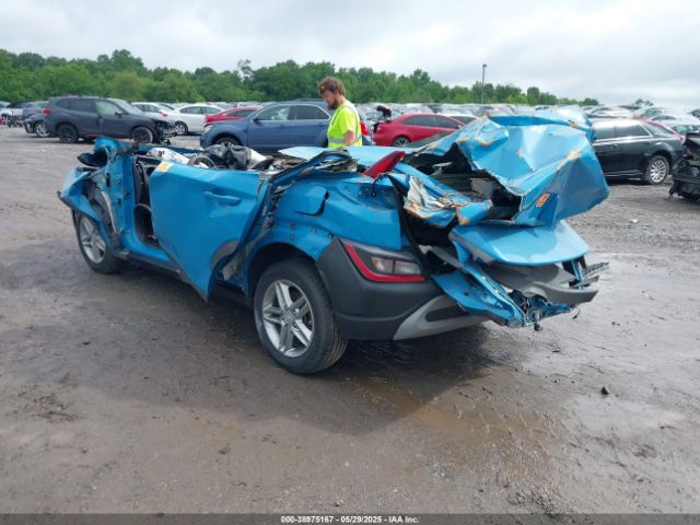 KM8K2CAB8NU819693 Hyundai Kona Se