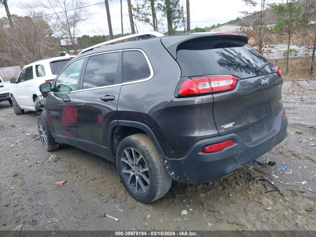 1C4PJLCB1HW603073 Jeep Cherokee Latitude Fwd