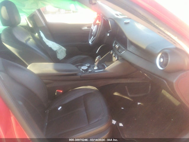 ZARFANAN7K7605471 Alfa Romeo Giulia Awd