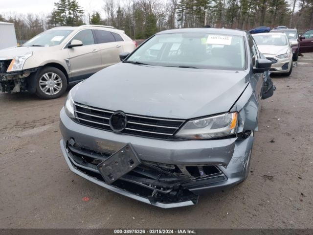3VW167AJ3GM390180 Volkswagen Jetta 1.4t S