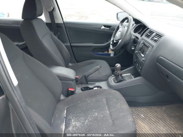 3VW167AJ3GM390180 Volkswagen Jetta 1.4t S