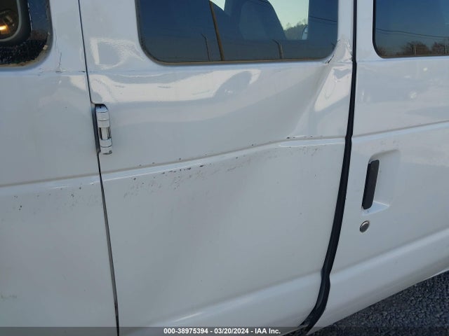 Ford E-350 Super Duty Xlt 2014 1FBNE3BL4EDB06553 Image 18
