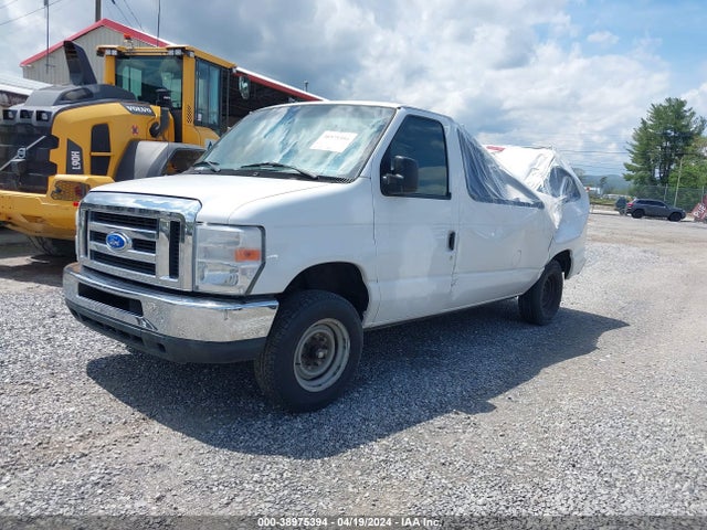 Ford E-350 Super Duty Xlt 2014 1FBNE3BL4EDB06553 Image 2