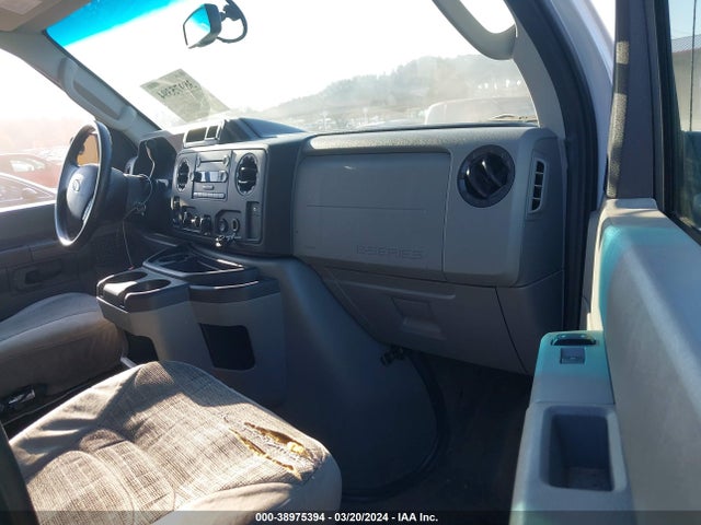 Ford E-350 Super Duty Xlt 2014 1FBNE3BL4EDB06553 Image 5