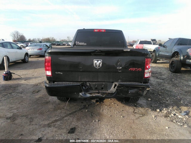 RAM 1500 Express Quad Cab 4x4 6'4 Box 2018 1C6RR7FG8JS216296 Image 6