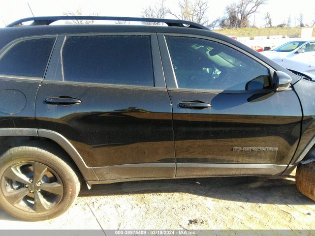 1C4PJMLB5MD184916 Jeep Cherokee Altitude 4x4