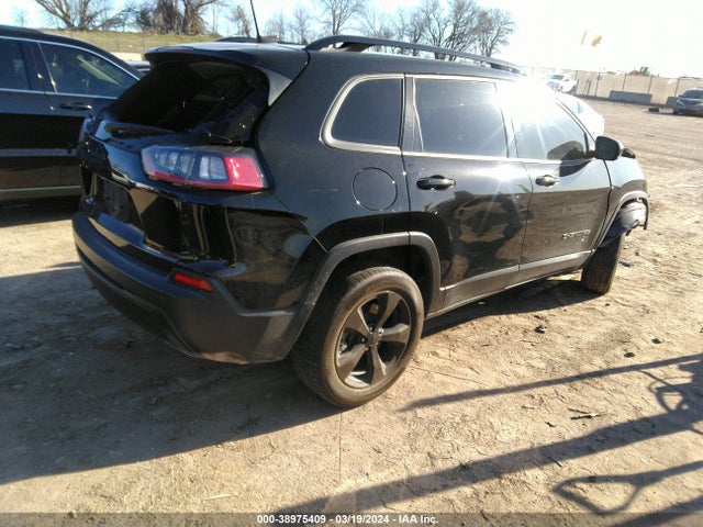 1C4PJMLB5MD184916 Jeep Cherokee Altitude 4x4