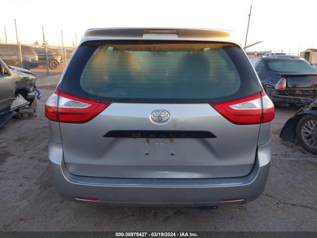 Toyota Sienna L 7 Passenger 2017 5TDZZ3DC1HS821572 Image 15