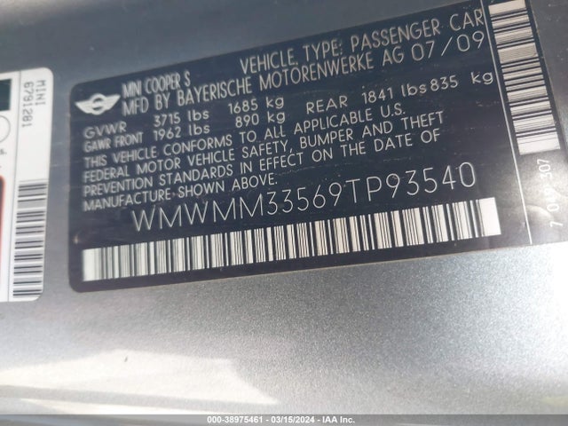 2009 MINI COOPER S CLUBMAN WMWMM33569TP93540 Photo 8