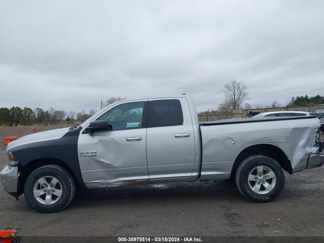 1C6RR7GT2JS144393 RAM 1500 Slt Quad Cab 4x4 6'4 Box