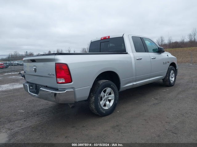 1C6RR7GT2JS144393 RAM 1500 Slt Quad Cab 4x4 6'4 Box