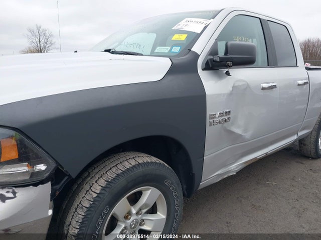 1C6RR7GT2JS144393 RAM 1500 Slt Quad Cab 4x4 6'4 Box