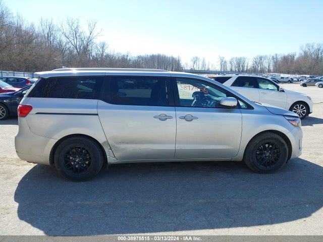 KIA SEDONA LX 2017 KNDMB5C18H6281874 Image 13