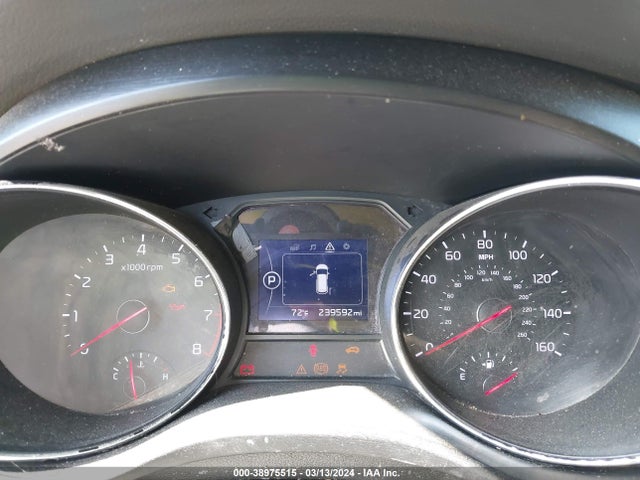 KIA SEDONA LX 2017 KNDMB5C18H6281874 Image 7
