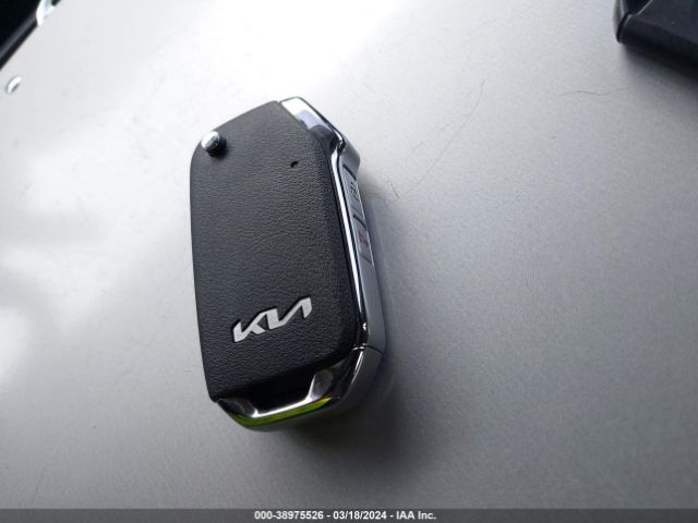 KNDEPCAA5P7431302 KIA Seltos Lx