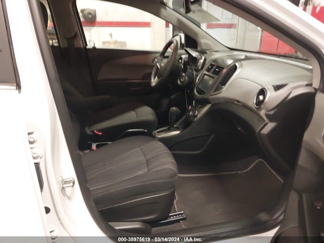 Chevrolet Sonic Lt Auto 2016 1G1JC5SB4G4113677 Image 5