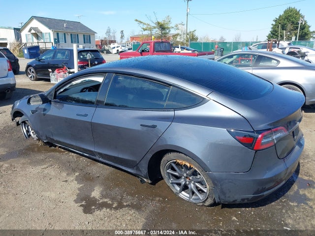2022 TESLA MODEL 3 5YJ3E1EBXNF207759 Photo 2