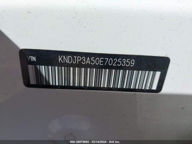 KIA SOUL + 2014 KNDJP3A50E7025359 Image 9