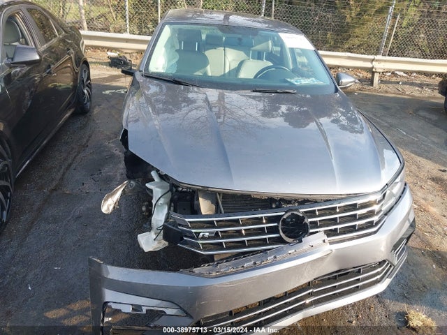 1VWDT7A31HC072648 Volkswagen Passat 1.8t R-line