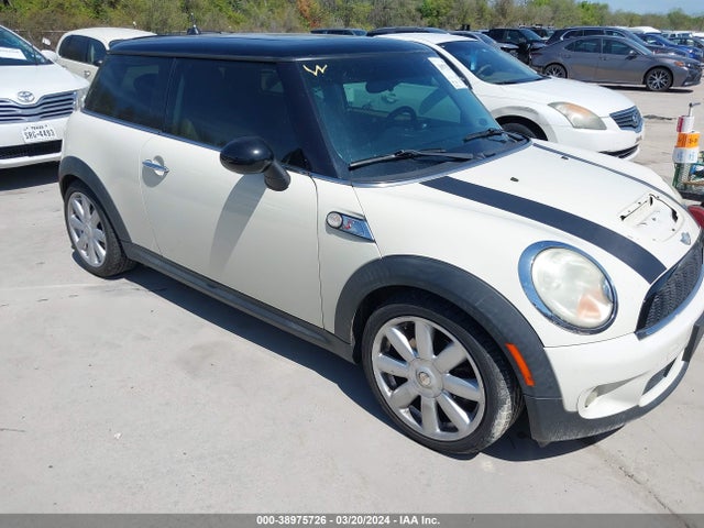 2008 MINI COOPER S WMWMF73598TV34511 Photo 0