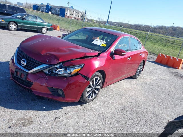 Nissan Altima 2.5 Sv 2017 1N4AL3AP4HC158172 Image 2