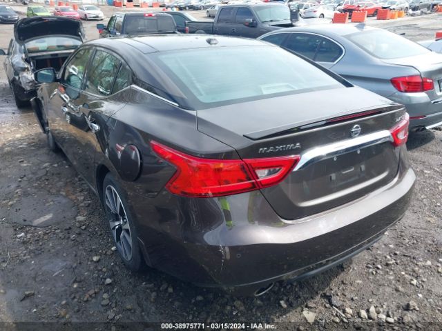 1N4AA6AP5GC383688 Nissan Maxima 3.5 Platinum