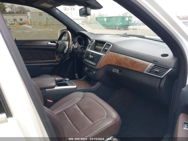 4JGDF7DE2FA548241 Mercedes-Benz Gl 550 4matic