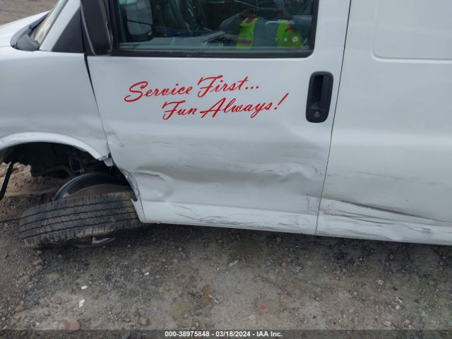 1GTW7AFG5K1284559 GMC Savana 2500 Work Van
