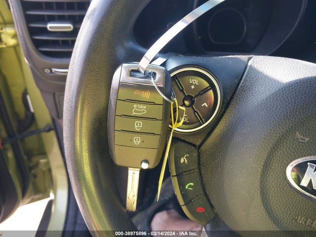 KIA SOUL + 2018 KNDJP3A58J7902898 Image 11