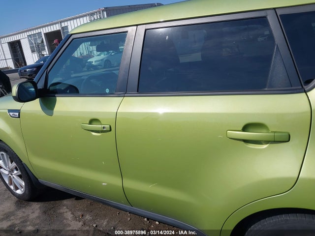 KIA SOUL + 2018 KNDJP3A58J7902898 Image 14