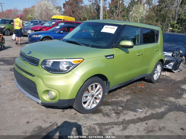 KIA SOUL + 2018 KNDJP3A58J7902898 Image 2