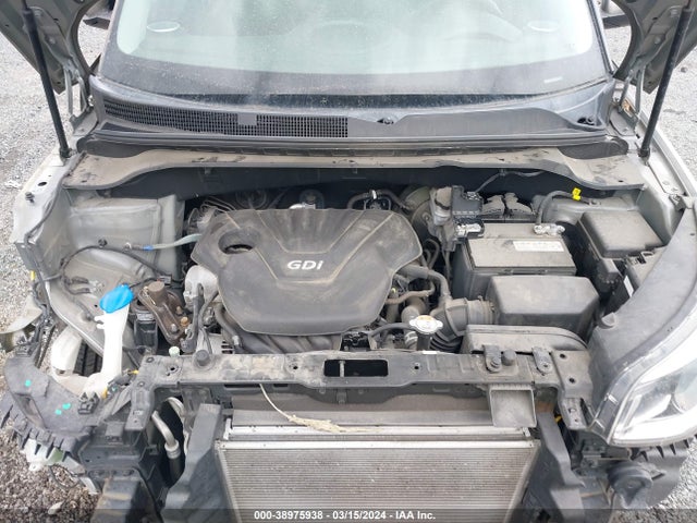 KIA Soul 2016 KNDJN2A27G7403850 Image 10