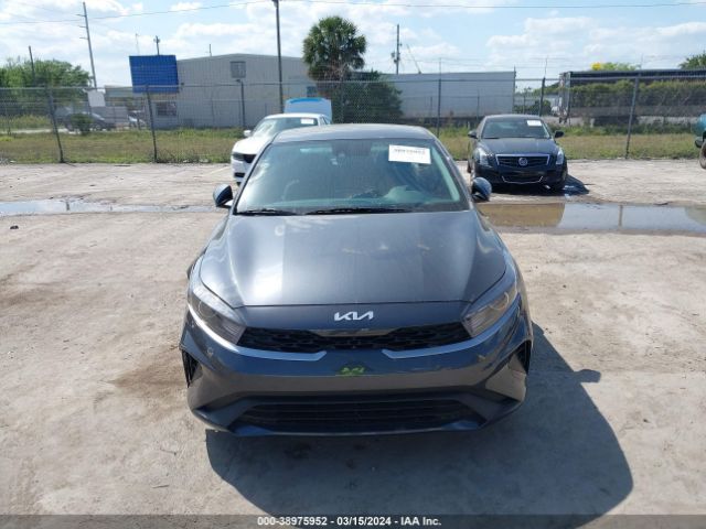 3KPF24AD5PE632412 KIA Forte Lxs