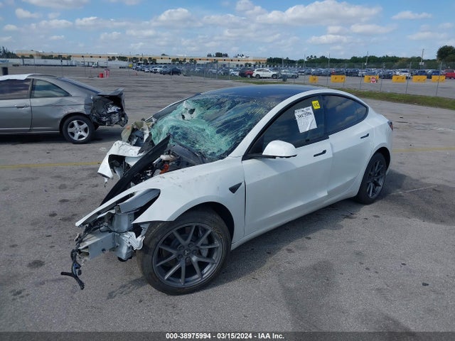 5YJ3E1EA3MF922842 Tesla Model 3 Standard Range Plus Rear-wheel Drive