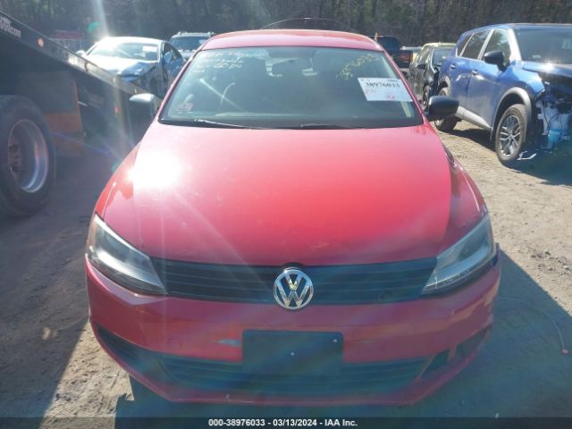 3VW2K7AJ4EM235487 Volkswagen Jetta 2.0l S