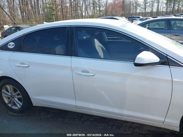 Hyundai Sonata 2017 5NPE24AF5HH563005 Image 12