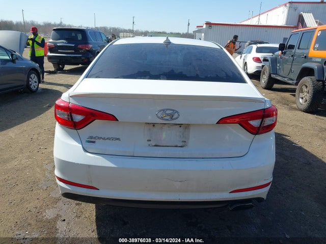 Hyundai Sonata 2017 5NPE24AF5HH563005 Image 15